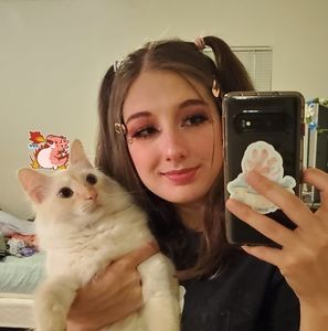 Meet your Posher, Shelby